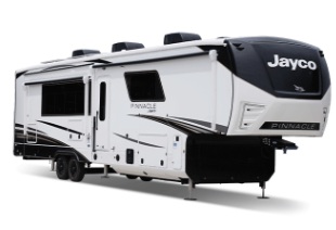 Fifth wheel RV